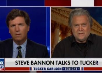 „Wenn ich ins Gefängnis gehe, gehe ich ins Gefängnis.  Ich werde niemals zurückweichen – ich unterstütze Trump und die Verfassung!“  – Steve Bannon BRINGT DAS FEUER auf Tucker Carlson nach dem Gerichtsurteil vom Freitag (VIDEO)