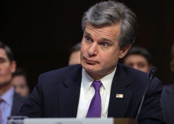 Iowas Senator Chuck Grassley wirft eine Bombe auf das FBI und das DOJ