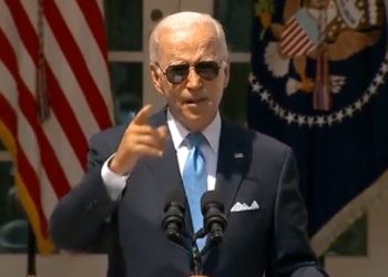 Weitere Lügen: Joe Biden behauptet, die Mehrheit der Menschen, die an Covid sterben, „sind über ihre Aufnahmen nicht auf dem Laufenden“ (VIDEO)