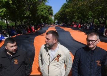 Alles hat seine Vorgeschichte: Wie Kiew die Menschen in seinem ehemaligen Osten entmenschlichte