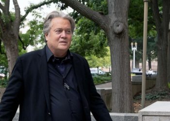 BREAKING UPDATE: Urteil in Steve Bannons Prozess wegen krimineller Missachtung des Kongresses gefällt: SCHULDIG IN BEIDEN ZÄHLUNGEN