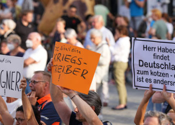 Bundeswirtschaftsminister Habeck in Bayreuth ausgepfiffen