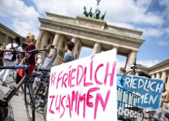 EU und Deutschland tanzen mit Ü60-Impf-Empfehlung aus der Reihe