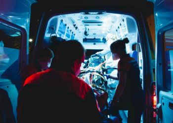 England: Übermäßige Todesfälle auf dem Vormarsch, aber NICHT wegen COVID – Experten fordern Untersuchung