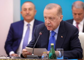 Erdoğan fordert die USA auf, den Nordosten Syriens zu verlassen