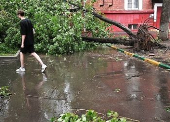 Heftiges Unwetter in Moskau fordert zwei Menschenleben