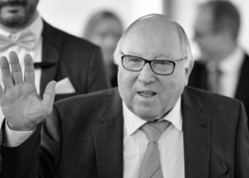 Medienbericht: Hamburger Fußball-Legende Uwe Seeler ist tot