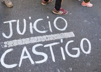 Megaprozess in Argentinien: Haftstrafen für frühere Militärs wegen Verbrechen gegen Menschlichkeit