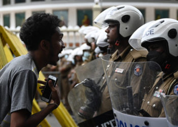 Nach Vereidigung des neuen Präsidenten – Polizei räumt gewaltsam Protestcamp in Sri Lanka