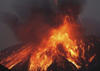 Nach vier Eruptionen von Vulkan Sakurajima: Japan evakuiert Ortschaften