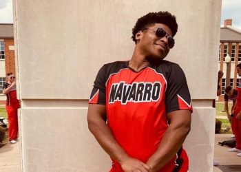 Netflix-Star und Biden-Ersatz zu 12 Jahren Gefängnis wegen Kinderpornos und Aufforderung zum Sex mit Minderjährigen verurteilt