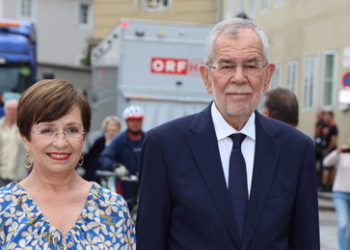 Österreichs Bundespräsident Van der Bellen: Sanktionskritiker sind Kollaborateure