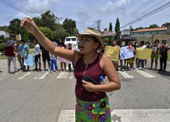 Proteste in Panama: Indigene fordern Rückgabe ihrer Territorien und blockieren wichtige Straßen