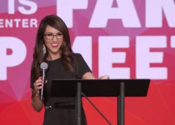 Rep. Lauren Boebert meldete sich beim FBI für einen Tweet mit den Worten: „Wir müssen diese Präsidentschaft beenden“