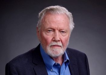 Schauspieler Jon Voight fordert die Amtsenthebung von Joe Biden: „Wir können nicht warten“ (VIDEO)