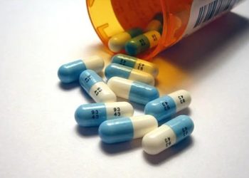 Tucker Carlson enthüllt das mörderische Antidepressiva-Programm von Big Pharma: Medikamente gegen Depressionen verursachen Geburtsfehler, sexuelle Dysfunktion und Selbstmord