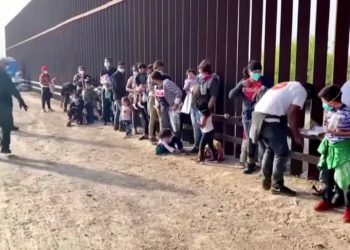 WAYNE ROOT: Der Oberste Gerichtshof hat gerade ein katastrophales Urteil gefällt.  Jetzt brauchen wir Donald J. Trump mehr denn je als Präsidenten.  Aber zuerst muss er Haussprecher werden.  Hier ist der Grund.