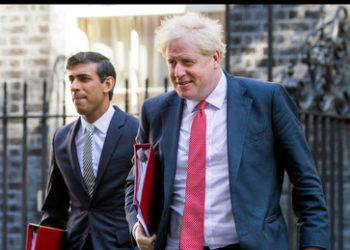 Wegen Sex-Skandal um Tory-Mitglied: Zwei britische Minister treten aus Protest gegen Johnson zurück