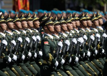 China übertrifft die USA beim Bau von Militärschiffen: Ehemaliger Geheimdienstoffizier