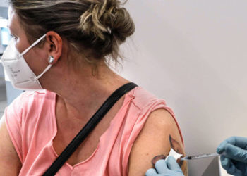 "Weder sinnvoll noch vermittelbar" – Krankenhausgesellschaft für Aufhebung der Pflege-Impfpflicht