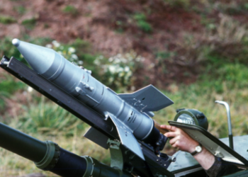 "Welt"-Reporter: Fakt ist, Ukraine positioniert ihre Geschütze auch inmitten von Wohngebieten