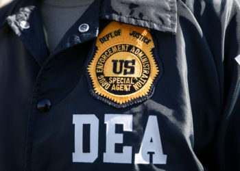 Boston Grand Jury klagt 8 Chinesen der Geldwäsche an