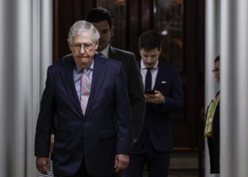 Senator McConnell lehnt es ab, auf Trumps Kritik an Elaine Chao zu reagieren