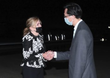 Der US-Senator kommt in Taiwan an und trotzt der KPCh
