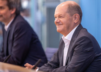Arrogant oder souverän? Bundeskanzler Scholz gibt sich auf Bundespressekonferenz wortkarg