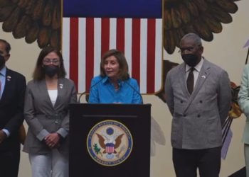 BIZARRE: Pelosi behauptet, eine „Verbindung“ zu China zu haben, weil ihr gesagt wurde, wie ein kleines Mädchen sagte, Sie könnten Ihren Weg nach China graben