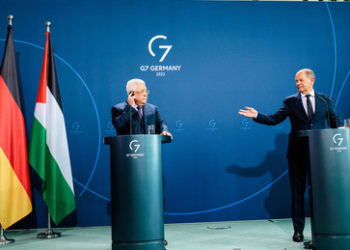 Berlin: Präsident Abbas wirft Israel vielfachen "Holocaust" an Palästinensern vor