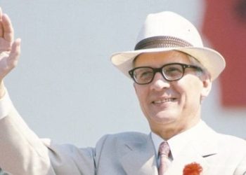 Er baute die Mauer und sah sie fallen – Zum 110. Geburtstag von Erich Honecker