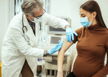 Geburtenrückgang nach Impfung auch in Österreich? MFG fordert Zahlen von Statistik Austria