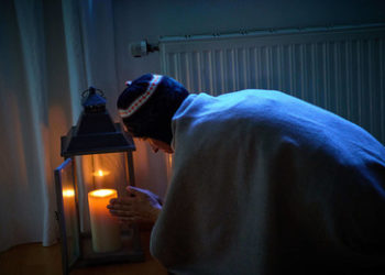 Großer Ansturm auf Holz und Kamine – Schweden verspricht vor Wahlen und Winter Milliardenhilfen