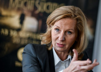 Luxusausstattung und Vier-Gänge-Menüs mit Schampus: Staatsanwaltschaft ermittelt gegen Schlesinger