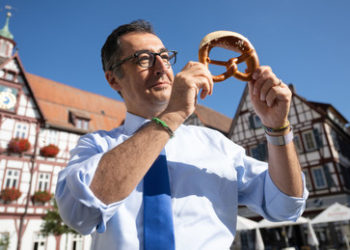 Özdemir: "Hunger ist kein Argument für Abstriche bei Biodiversität und Klimaschutz"