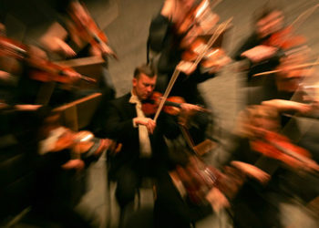 Russische Musiker spielen im G20-Sinfonieorchester