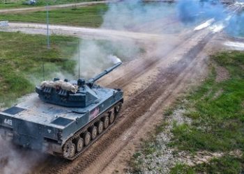 Russland schließt Prüfverfahren für Modernisierung eines Luftlandepanzers ab