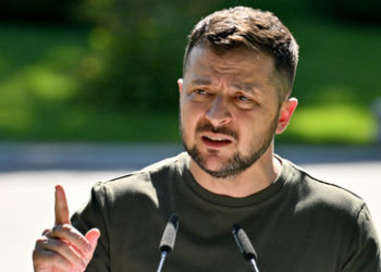 Selenskij ändert Richtlinien des Militärdienstes für Ausländer: Vertrag kann nun länger sein