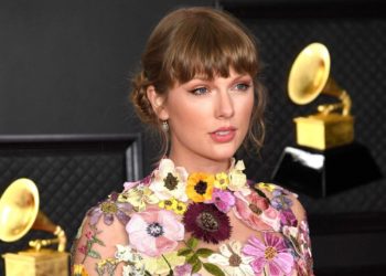 Trump-hassende Sängerin Taylor Swift weigert sich, Verantwortung zu übernehmen, nachdem ihr Privatjet die Liste mit den höchsten CO2-Emissionen anführt