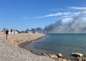 Ukraine warnt russische Touristen vor Krim-Reisen