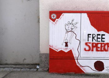 Verbotsorgien, Sprachexzesse, moralinsaure Hybris: Die akademische Mittelschicht verhöhnt das Volk