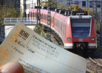 Wegen Verlusten durch Neun-Euro-Ticket: Verkehrsbünde erhöhen Preise ab September deutlich