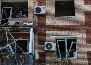 "Für Winter unter normalen Bedingungen": Putin gibt Anweisungen zum Wiederaufbau der DVR und LVR