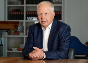 "Haben Sie unsere Corona-Berichterstattung gesehen?" – Tom Buhrow rechtfertigt den Rundfunkbeitrag