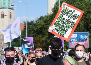 "Lobbyarbeit der Organisierten Kriminalität": Berliner Grüne wollen harte Drogen legalisieren