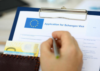 "Zypern wäre gegen ein Visa-Verbot für russische Staatsbürger" – Zypriotische Medien