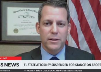 „Offensichtlich verfassungswidrig“ – Von Soros unterstützter Staatsanwalt von Florida: Gouverneur DeSantis „hat nicht die Befugnis, mich zu suspendieren“ (VIDEO)