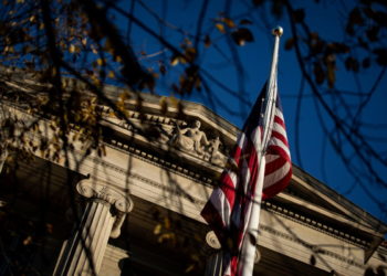 Professor bekennt sich schuldig, Verbindungen in China verheimlicht zu haben, während er Gelder von der NASA erhält