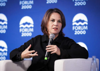 Baerbock: Russland muss strategisch scheitern – ....und es ist egal, was meine Wähler sagen